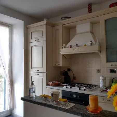 Villino Brunetto Azienda Agrituristica 卡莫利