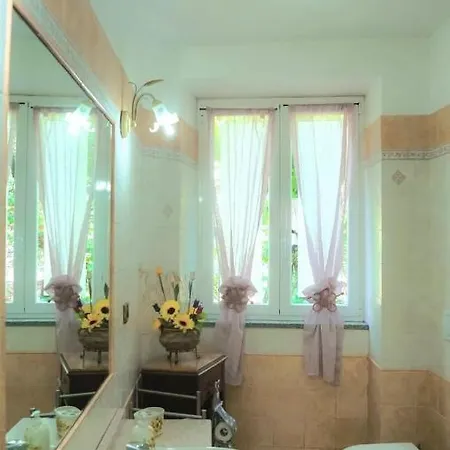 Villino Brunetto Azienda Agrituristica Tatil Evi Camogli